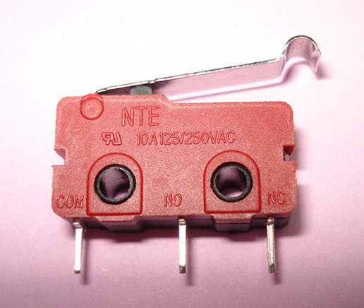 SGS Miniature 16 (4) a Micro Switch with Short Lever